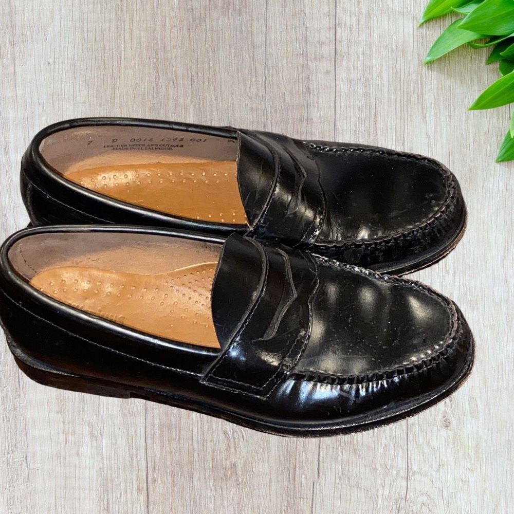 Vintage Bass Weejuns Penny Loafers men’s  7D